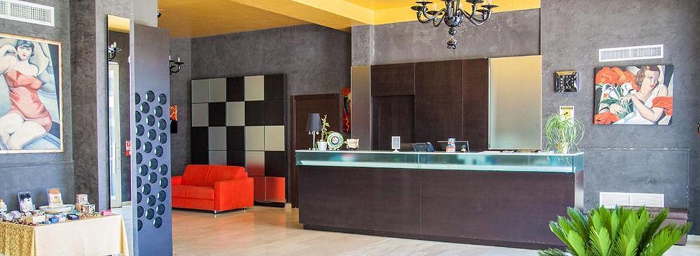 Hotel Pacla Avola Eksteriør bilde