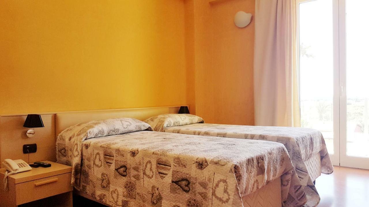 Hotel Pacla Avola Eksteriør bilde
